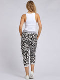 Anne + Kate Italian Leopard Print Pant White 10-12